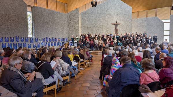 Quelle: Karl-Wilhelm Frommeyer Gottesdienst zur Verabschiedung von Matthias Flierl als Bezirkskantor im evangelischen Kirchenbezirk Hochrhein
